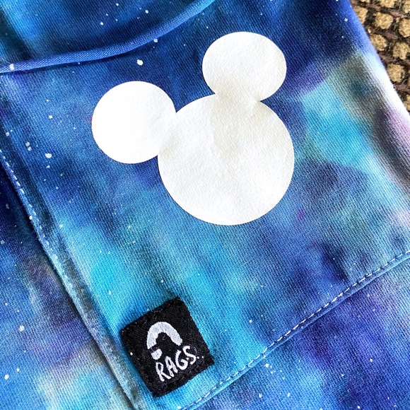 💫 Custom Galaxy Glow in the Dark Disney RAG - Picture 3 of 7